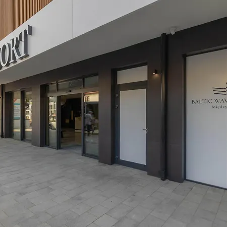 Baltic Waves W Miedzyzdrojach Blisko Plazy & Parking By Renters Апартаменты