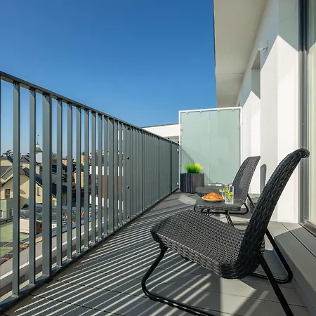 Baltic Waves W Miedzyzdrojach Blisko Plazy & Parking By Renters مينززدرويه